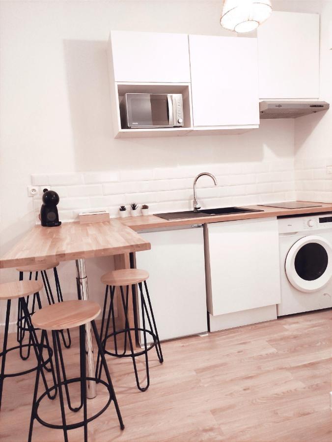 Apartament Aeroport Roissy Cdg - Parc Asterix - Parc Des Expositions Louvres Zewnętrze zdjęcie