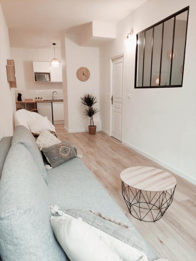 Apartament Aeroport Roissy Cdg - Parc Asterix - Parc Des Expositions Louvres Zewnętrze zdjęcie